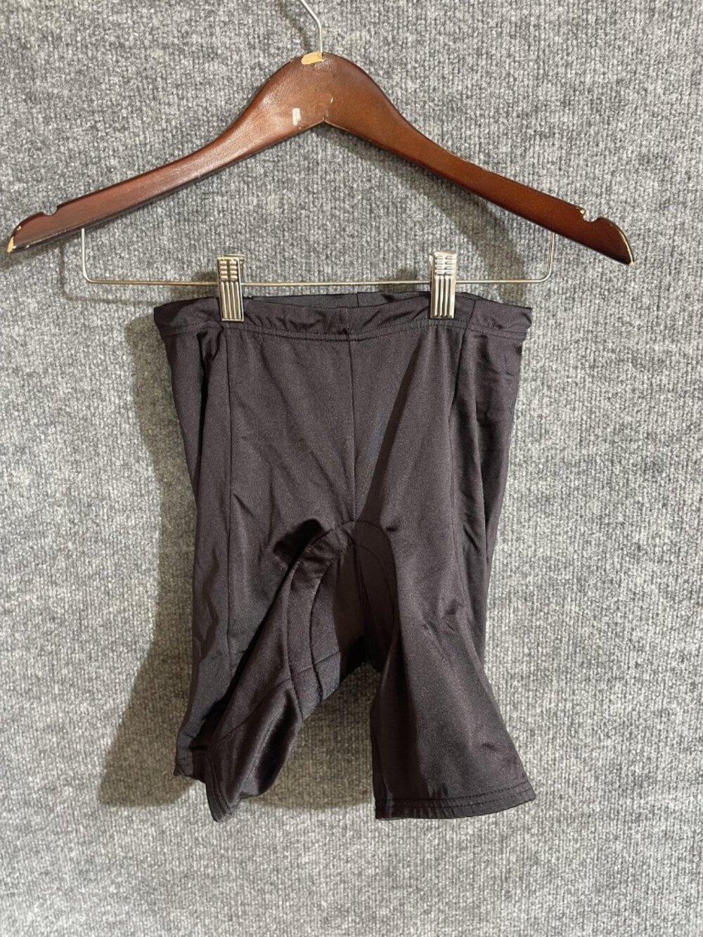 Bellwether Cycling Shorts Mens Medium Black Padded Chamois 7 Inseam Bike USA